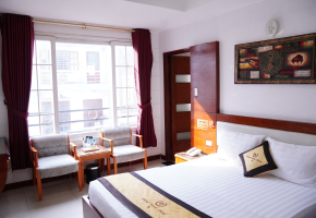 Phòng Vip Cửa Sổ